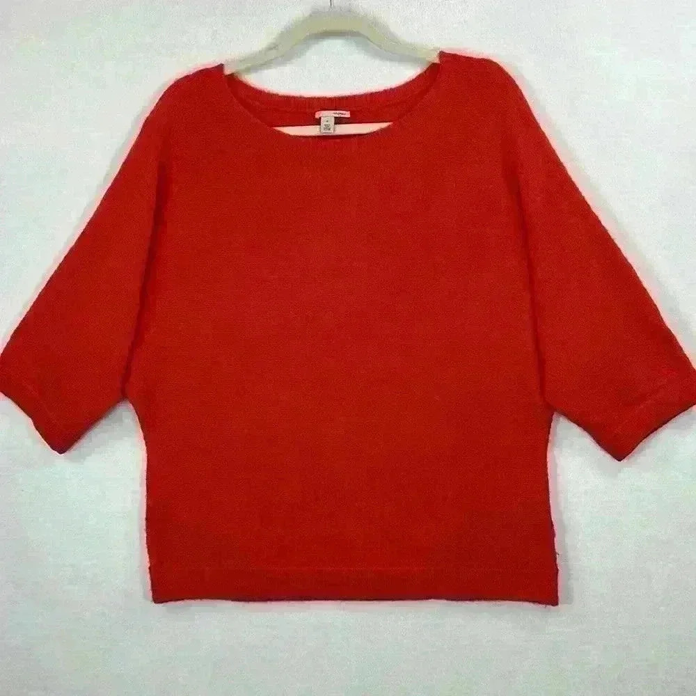 Halogen Women’s Sweater Size Medium Red Boatneck Batwing Sleeves